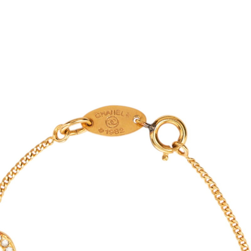 CHANEL Vintage Gold Logo Charm Bracelet - Picture 4 of 6